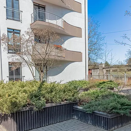 شقة Modern Flat Near Center With Parking, Smart Tv & Wi-fi ريغا