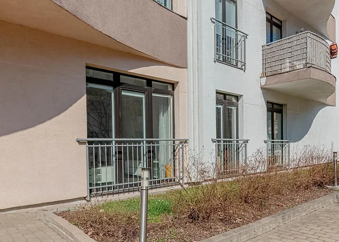 Modern Flat Near Center With Parking, Smart Tv & Wi-fi Апартаменты